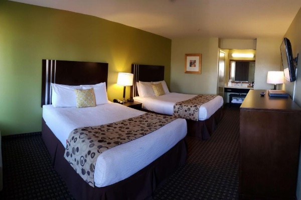 SureStay Hotel by Best Western Vallejo Napa Valley image 14