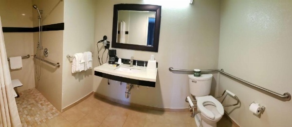 SureStay Hotel by Best Western Vallejo Napa Valley image 17